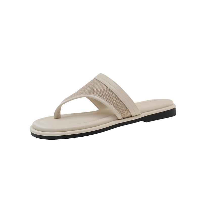 Korean version of soft-soled toe slippers for women's summer wear 2025 new casual fashion open-toed beach cool slippers