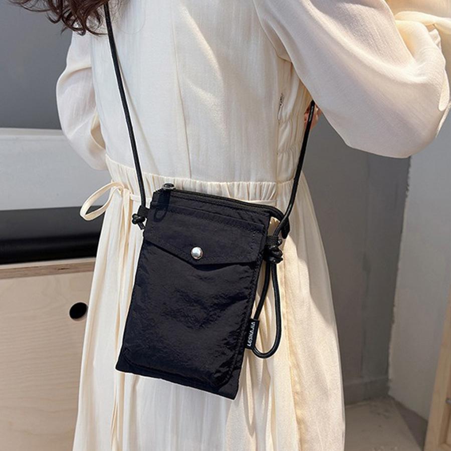 Korean-style Mobile Phe Bag Light and Thin Nyl Fabric Shoulder Bags Casual and Versatile Mini Crossbody Bag for Women Solid
