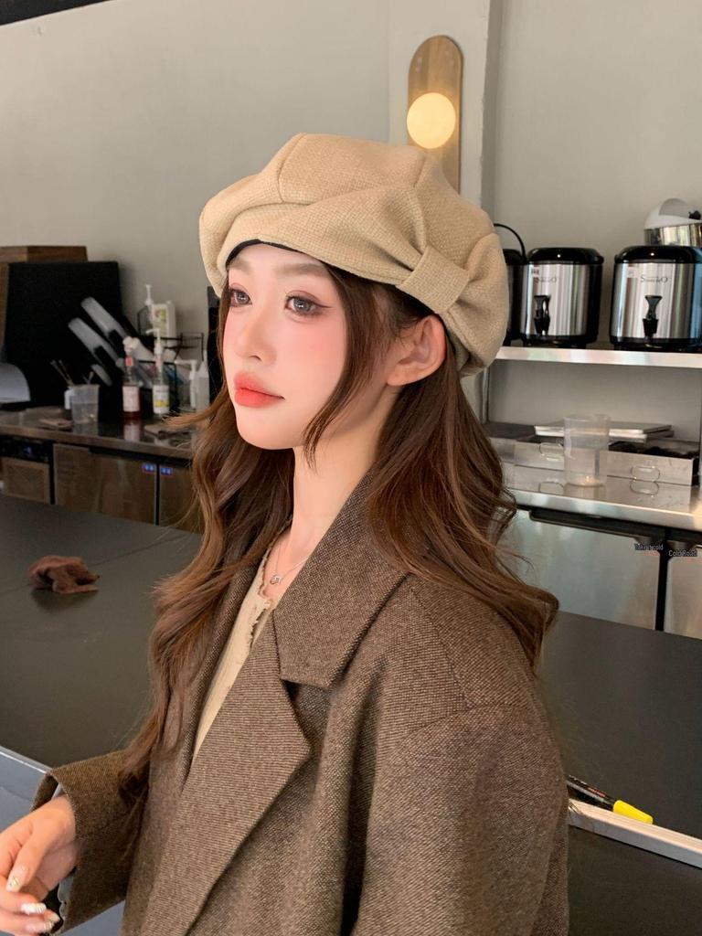 2025 Large Bow Beret for Women: Summer/Autumn Painter Style for Larger Head, Slim Face Effect