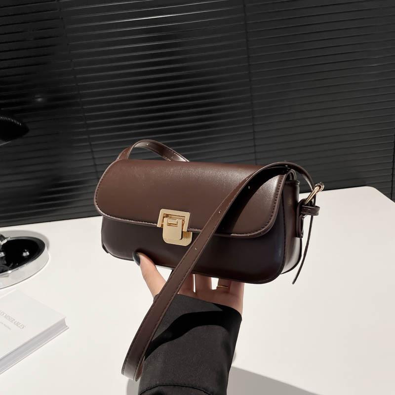 Popular Underarm Small Bag Women's Autumn and Winter Versatile New Fashion Shoulder Messenger Bag Retro Women's Small Square Bag