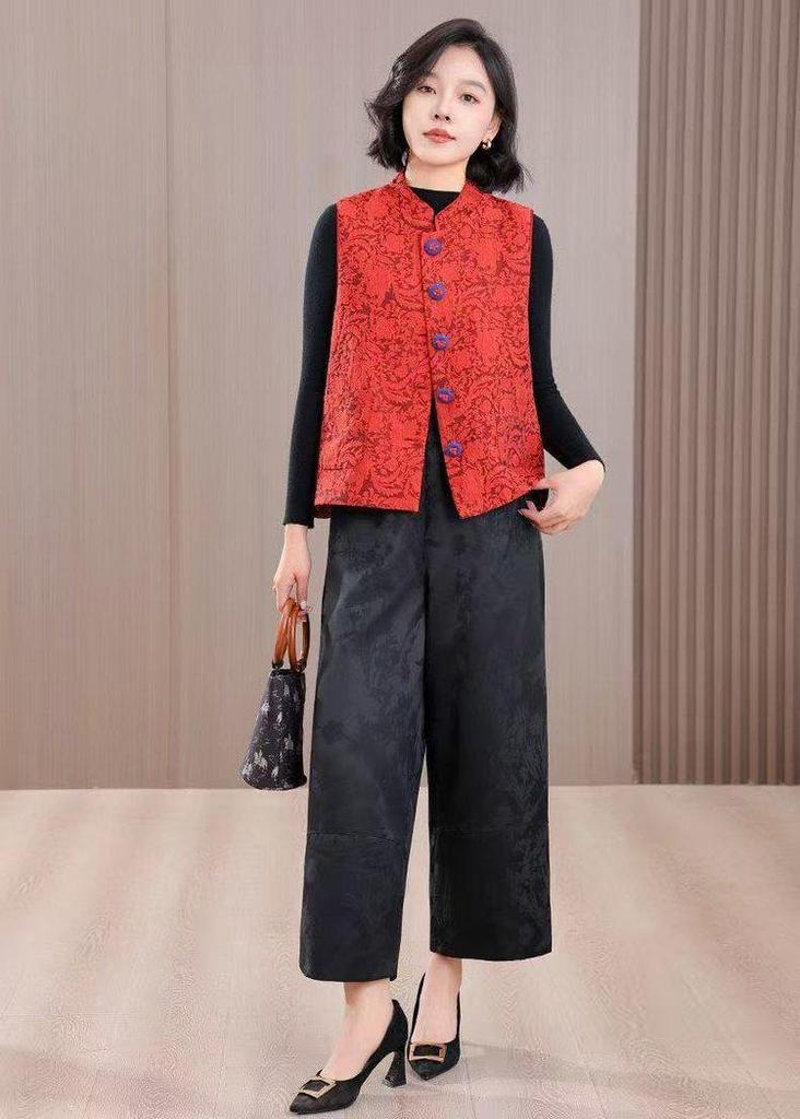 Women's Chic Chinese-Style Jacquard Padded Vest with Stand Collar - Tang Suit Spring/Winter 2026 Collection