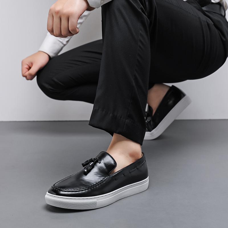 Fashion Brand High Quality Tassels Men's Shoes Handmade Leather Footwear Casual Business Flats Outdoor Soft Soled Travel Slip-on Shoes