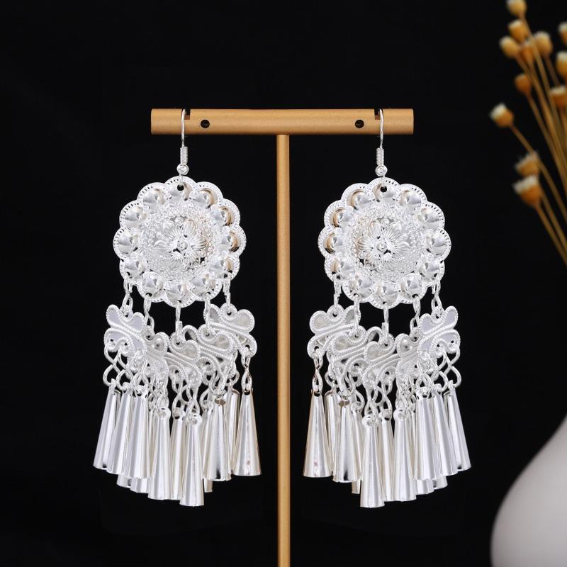 New Miao Long Tassel Minority Earrings, Light Luxury Miao Silver Exaggerated Fashion Temperament Earrings