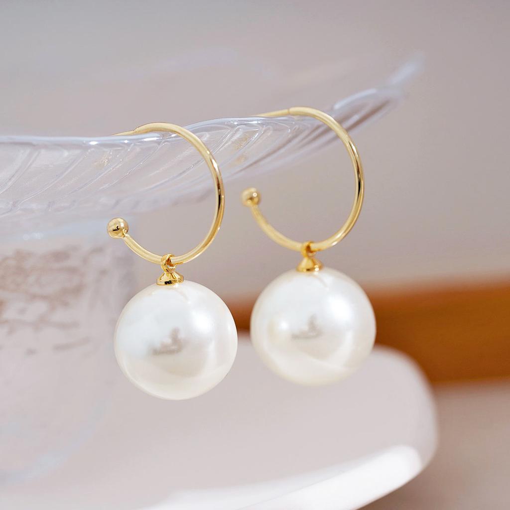 Heart Round Imitation Pearl Butterfly Leaf Tulip Flower Drop Earrings Women Wedding Geometry Jewelry Trend Creative Accessories