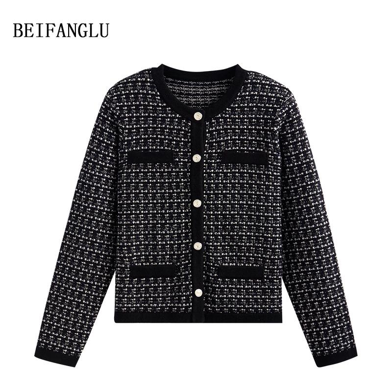 Autumn Style Wool Knit Cardigan with Textured Three-Dimensional Design