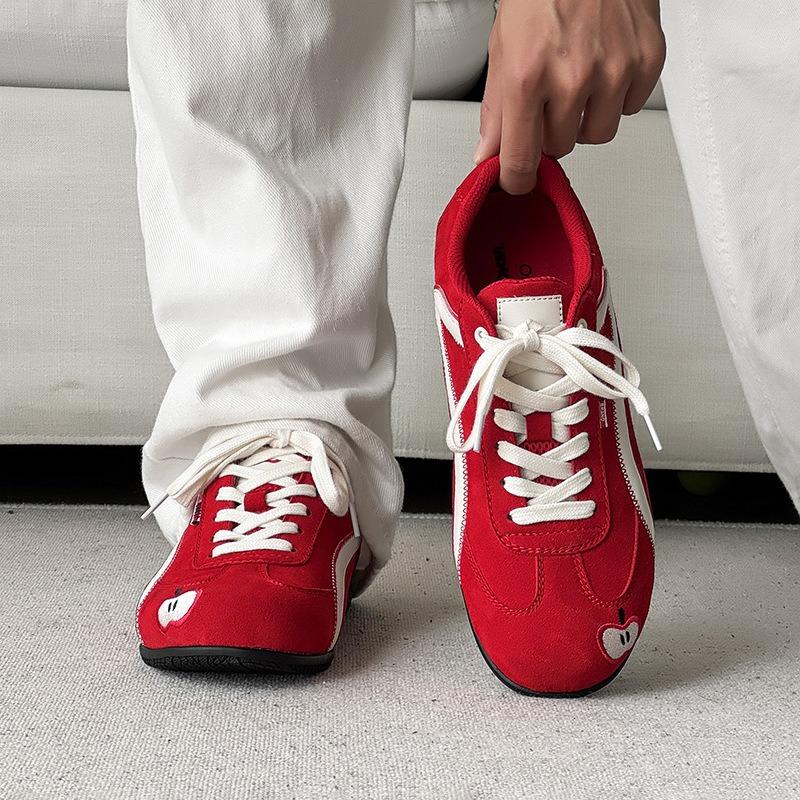 58132 Apple Shoes Red Thin-soled Racing Shoes for Men and Women Summer New Couples Four-season Flat Shoes