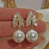 Gorgeous Flower Imitation Pearl Earrings Women Luxury Inlaid Sparkling CZ Stone Fashion Wedding Jewelry Wholesale Lots