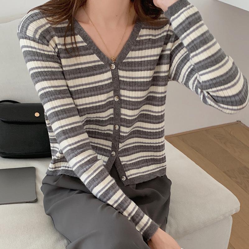 Plus Size Women's Retro Striped Knit Cardigan Loose Fit Sweater