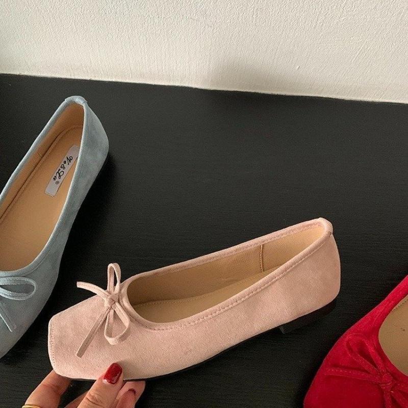 Summer New Flat Bottomed Women's Shoes Fashionable and Comfortable Loafers Suede Women Casual Shoes Zapatos De Mujer