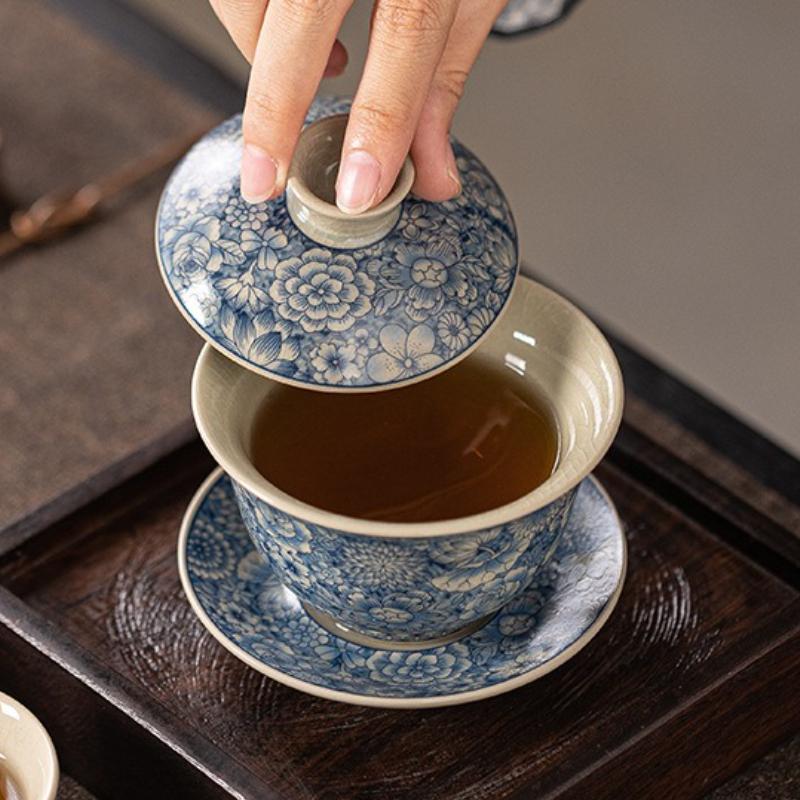 Kiln Tea Set Blue and White Porcelain Cover Bowl Retro Tea Bowl Anti-scalding Hand-made Tea Flower Sancai Cover Bowl