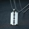 Stilvoller Doppelkanten-Rasierklingen-Anhänger für Herren Halskette Edelstahl Lässiger Herrenhalsband Geschenke Mit 20"/24" Kette