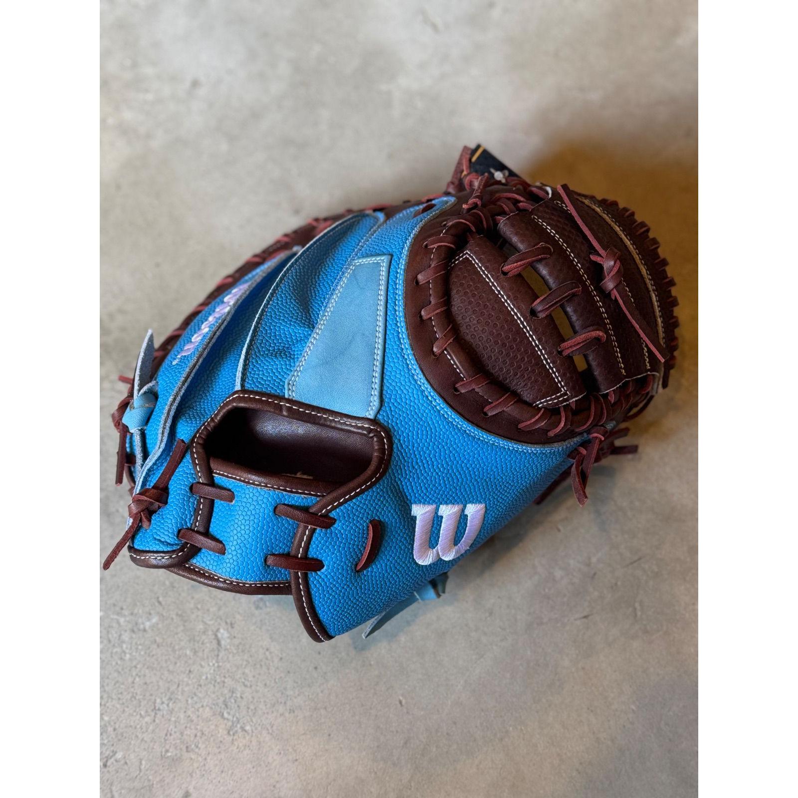 Used Modeled 2025 model Wannabe Hero DUAL CM33 type [Wilson] Softball catcher s mitt