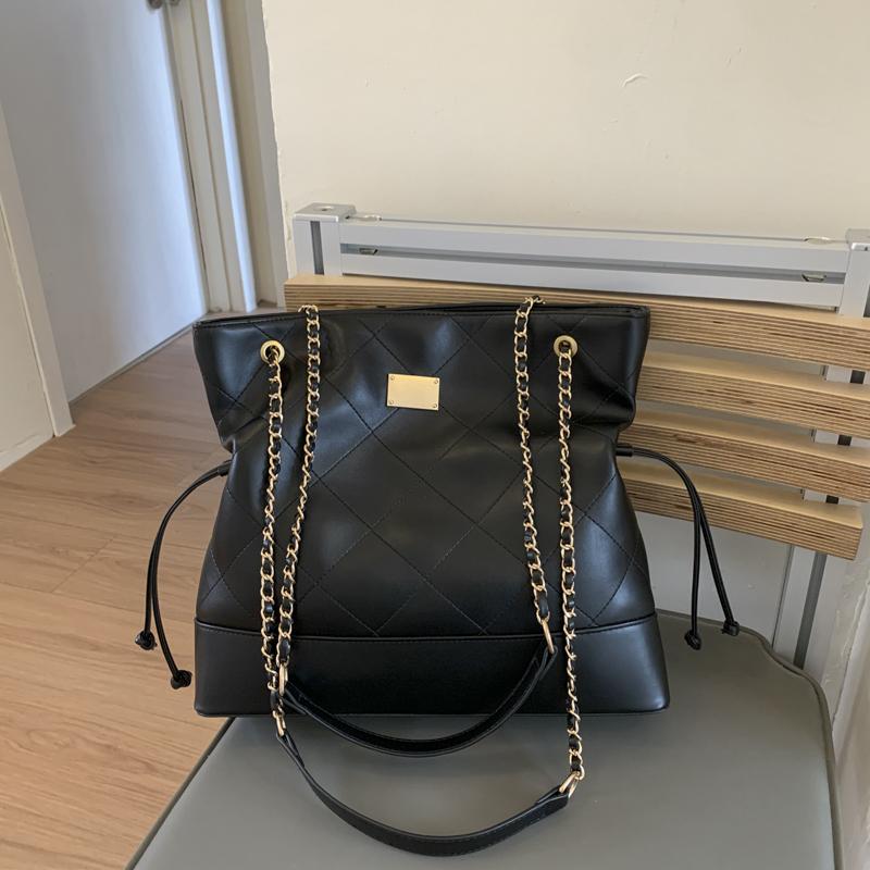 Lingge Chain Bag Vintage Bucket Bag Women's Stitching Shoulder Bag Commuter Crossbody Bag