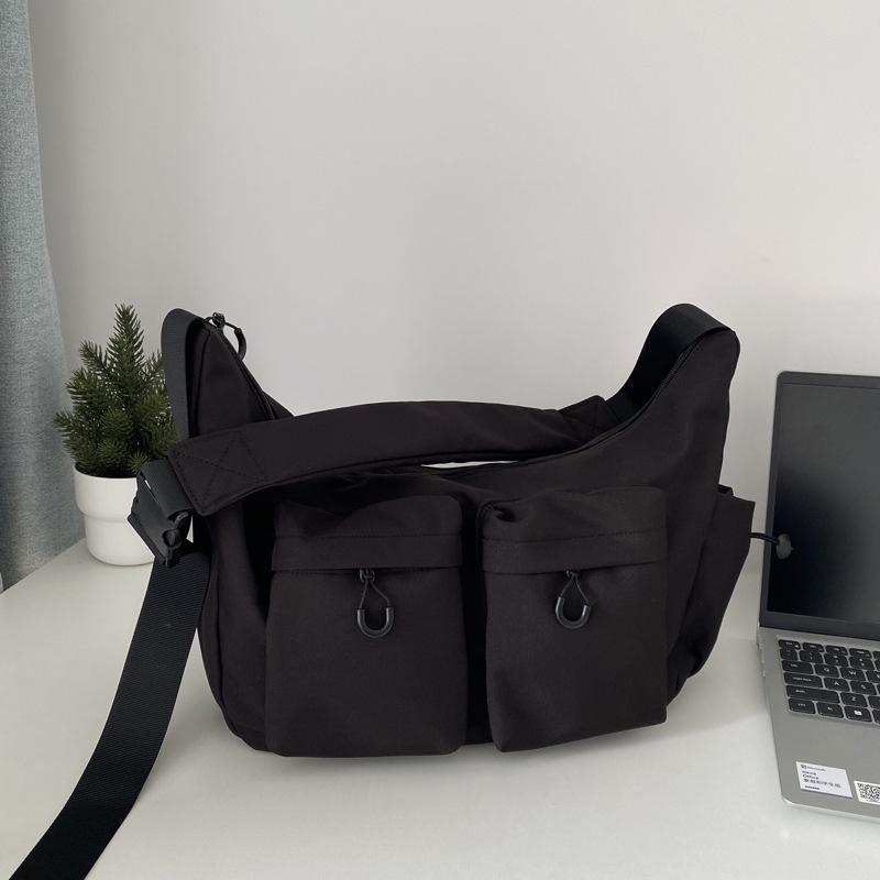 Japanese Style Large Capacity Crossbody Bag: Unisex Casual Shoulder Bag for Commuters, Students, and Everyday Use.