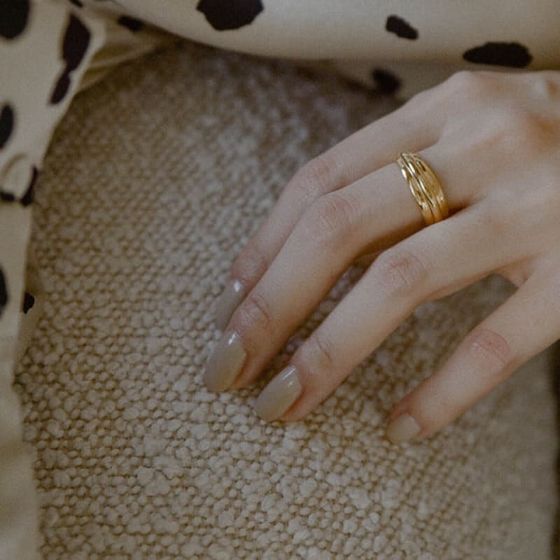 Retro finger Track_SR110