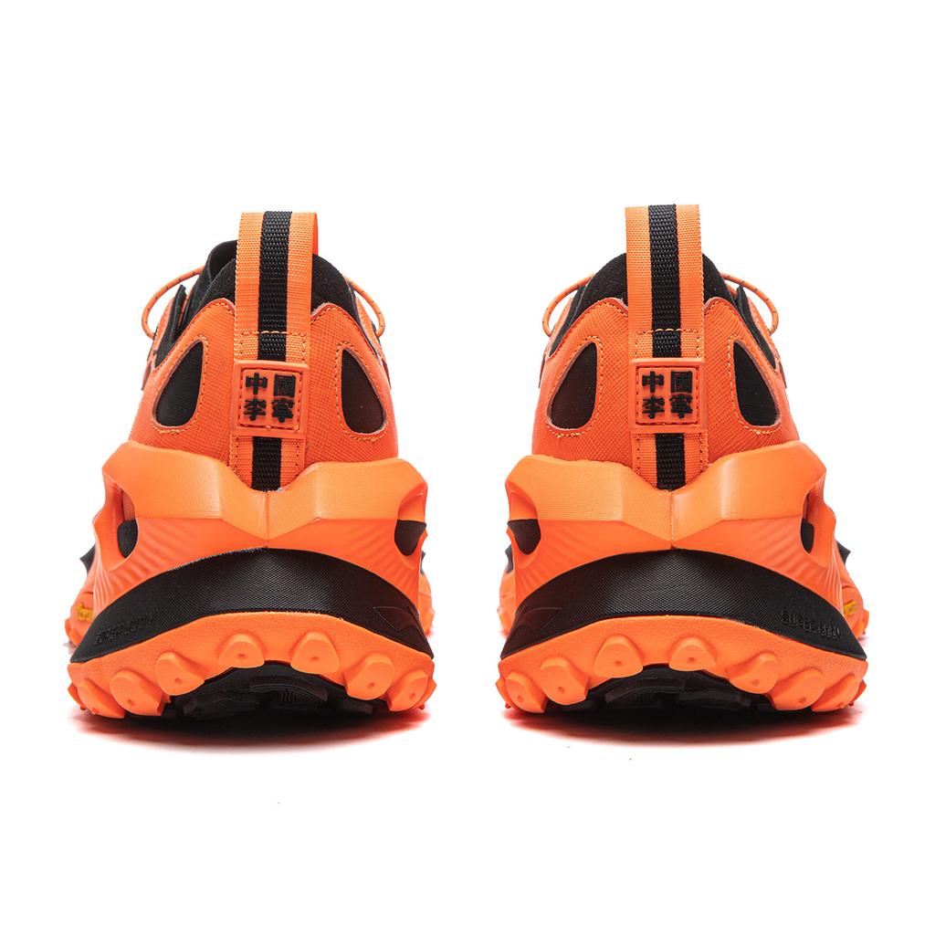 Li Ning Milan Fashion Week Show Model Youxia 2.0 Reflective Lightweight Sports Shock Absorbing Wear Resistant Low Top Lifestyle Casual Shoes AZGW021-1