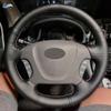 Trenzas para Volante Para Kia Carnival II Grand Carnival 2006 - 2014 Cubierta de Cuero Cosida a Mano para Volante de Coche