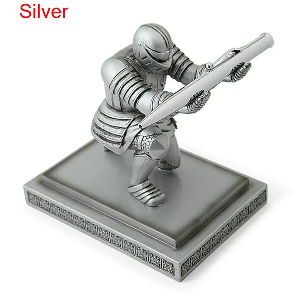 Creative Home Decoration Desktop Executive Knight Pen Holder Stander with a Pen