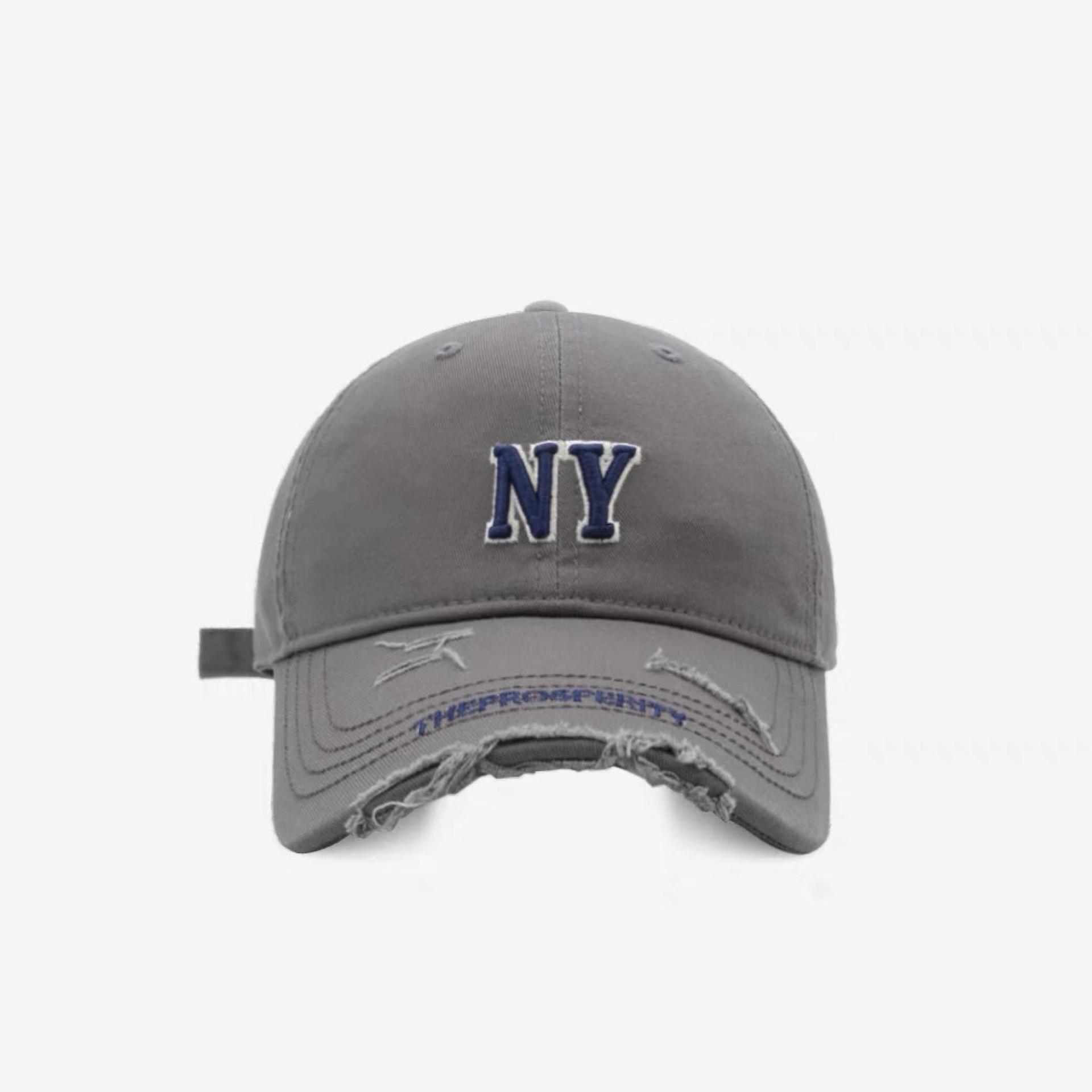 

Кепка бейсболка в уличном стиле в корейском стиле с вышивкой букв для мужчин и женщин и кепка с перфорированным козырьком, которая делает лицо меньше adjustable