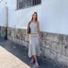 Graues Off-Shoulder-Oberteil und langer Rock Zweiteiler-Set