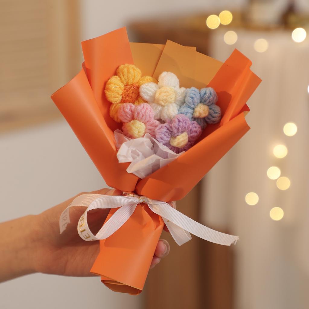 Day Valentines Knitted Flower Bundle Woolen Flower Decorative Ornament Gift