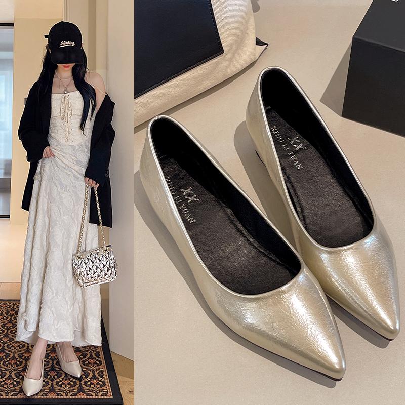 Fashion Women Candy Color Ballet Flats White Wedding Shoes Woman Flats Patent Leather Slip on Shoes Zapatos Mujer Ladies Boat Shoes NEW