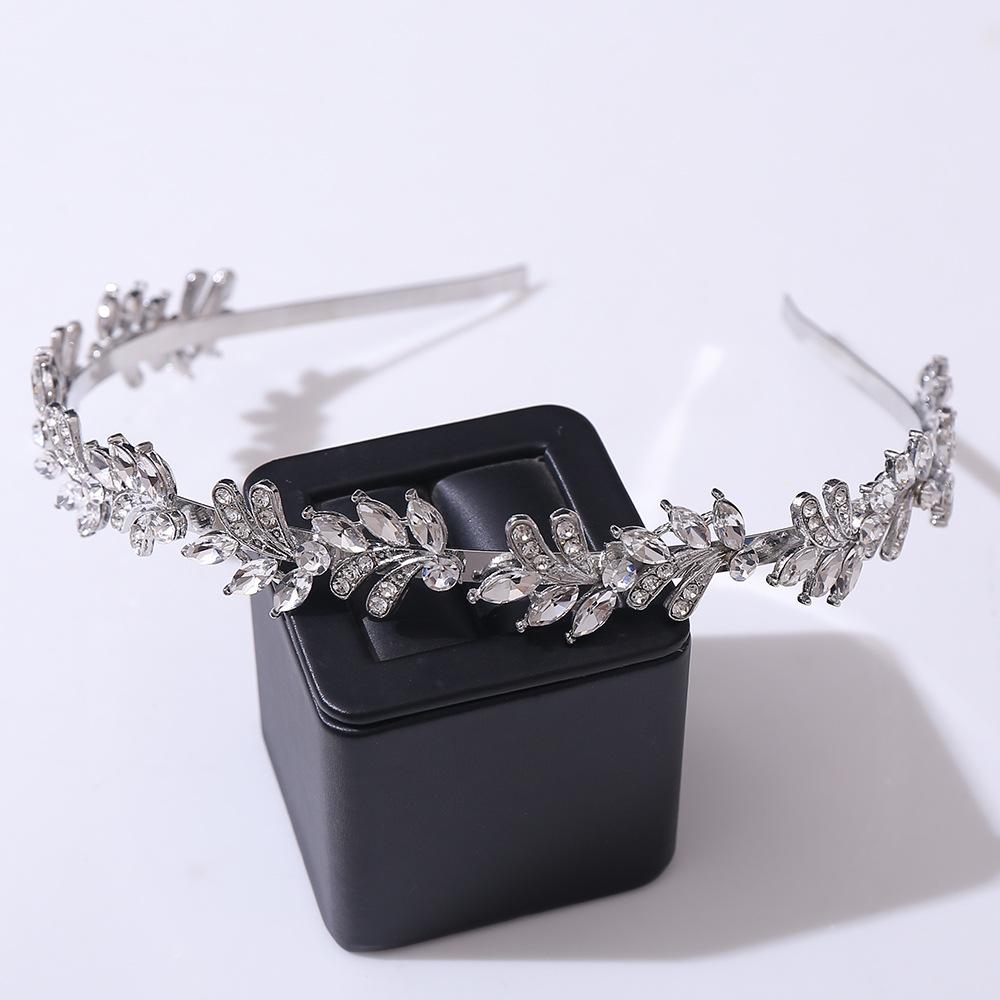 Bridal tiara rhinestone headband Korean version versatile princess birthday hair accessories photography photo shoot dress accessories