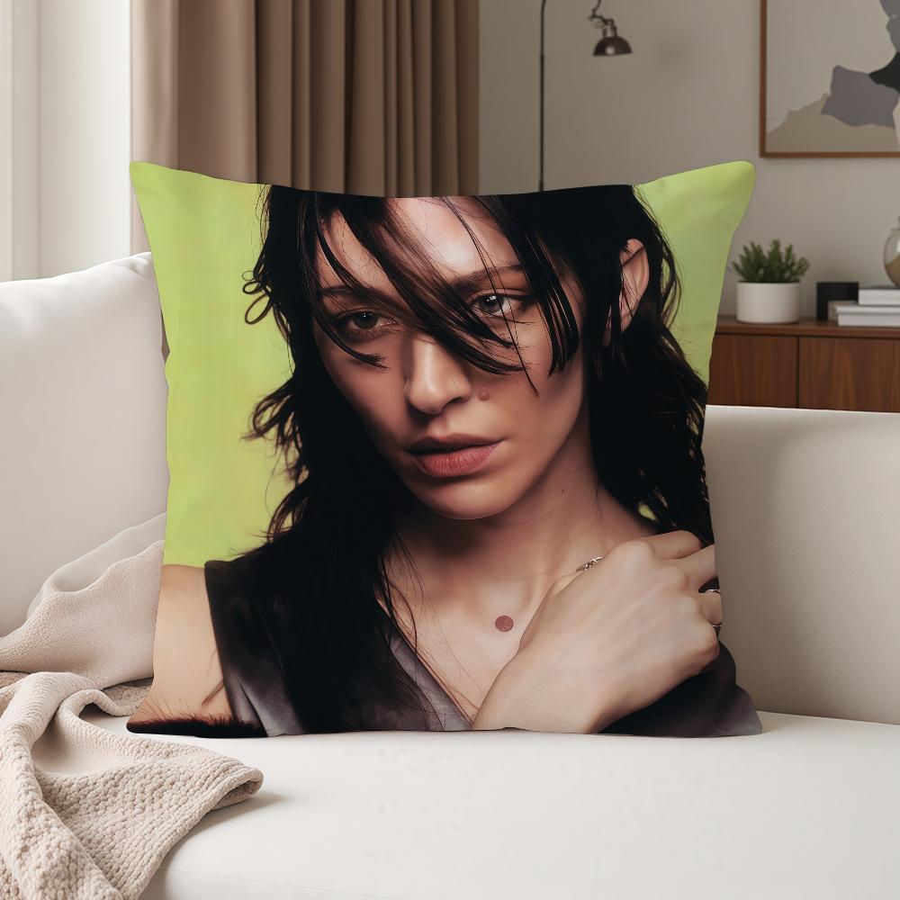 

Singer CCaroline Polachek Pillow Case Suitable For Bedrooms Living Rooms Cars Home Decoration 30cmx30cm
