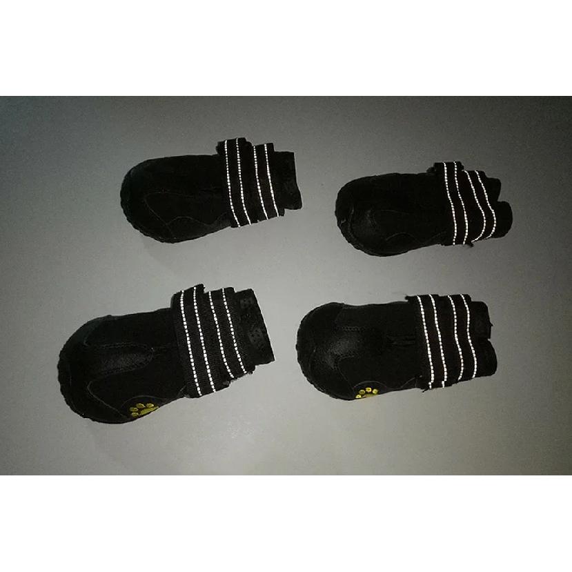 Dog Shoes for Large Dogs Medium Dog Boots & Paw Protectors for Winter Snowy Day Summer Hot Pavement Waterproof Anti Slip Sole