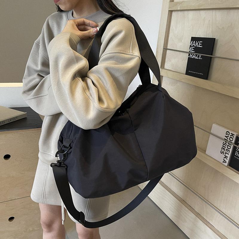 New simple short-distance travel bag large-capacity business travel bag dry and wet separation training fitness handbag