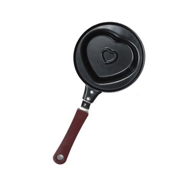 Love Egg Pan Breakfast Pan Non Stained Iron DIY Mini Breakfast Flat Bottom Egg Pan Mold