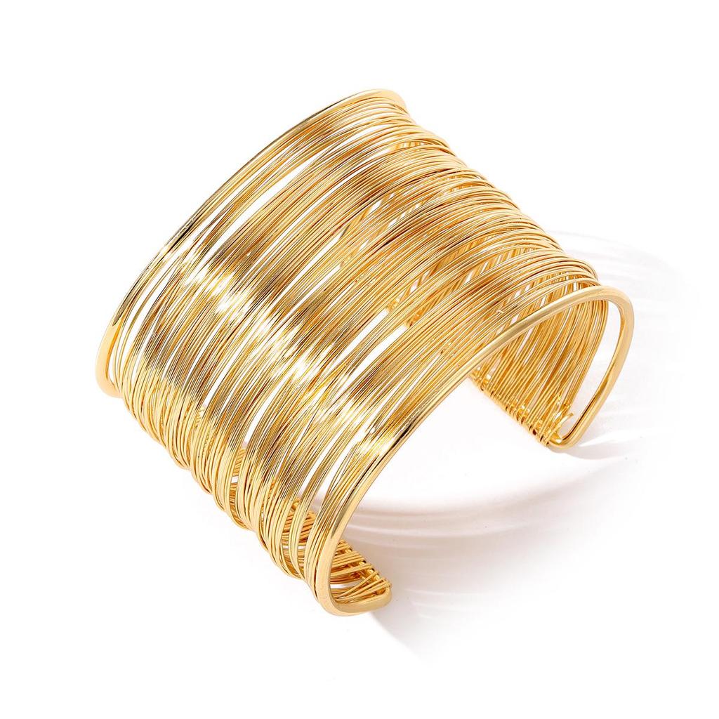 European-American Trendy Wide-Face Cuff Bracelet: Elegant, Smooth Metal, Multi-Layered, High-End Design.