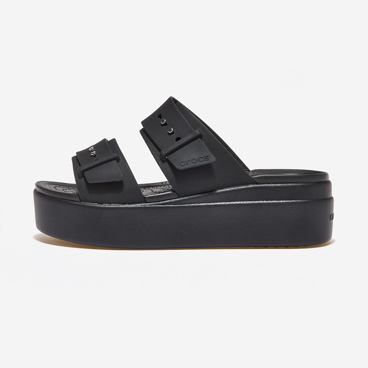 

[CROCS] Низкая танкетка с пряжкой Brooklyn CRS207431-1010097759, популярная обувь в Корее