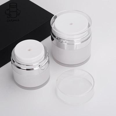 Utensilien & Accessoires – Nachfüllbehälter für Kosmetik