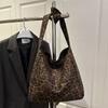 Retro Leopard Print Tote Bag Simple and Fashionable Textured Women's Bag 2025 Autumn and Winter New Large-capacity Cloth Bag Trendy Messenger Bag