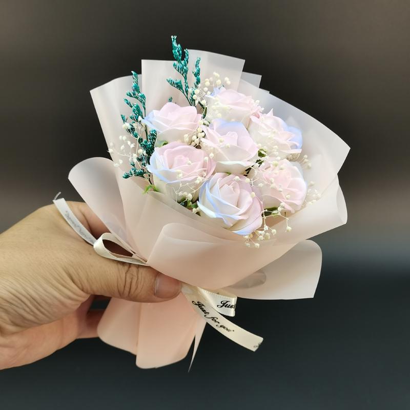 Mini Bouquet Seifenblumen: Konservierte Rosen für Abschlussfeiern, Dekorationen & Gastgeschenke