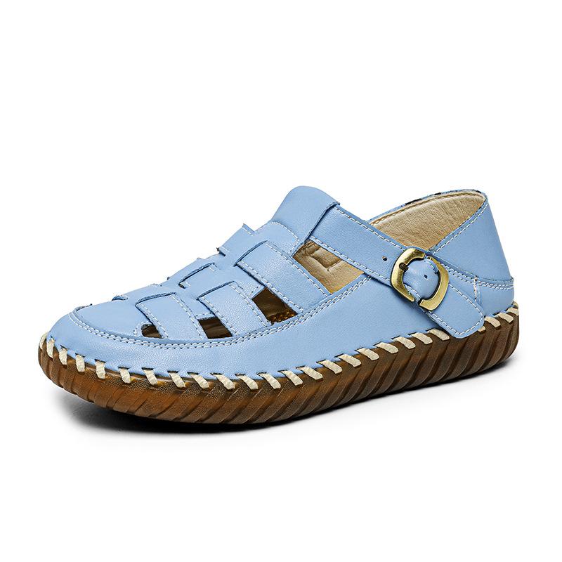 Sandals women's summer 2025 new popular Roman flat-bottomed woven soft-soled lightweight mother non-slip beach shoes