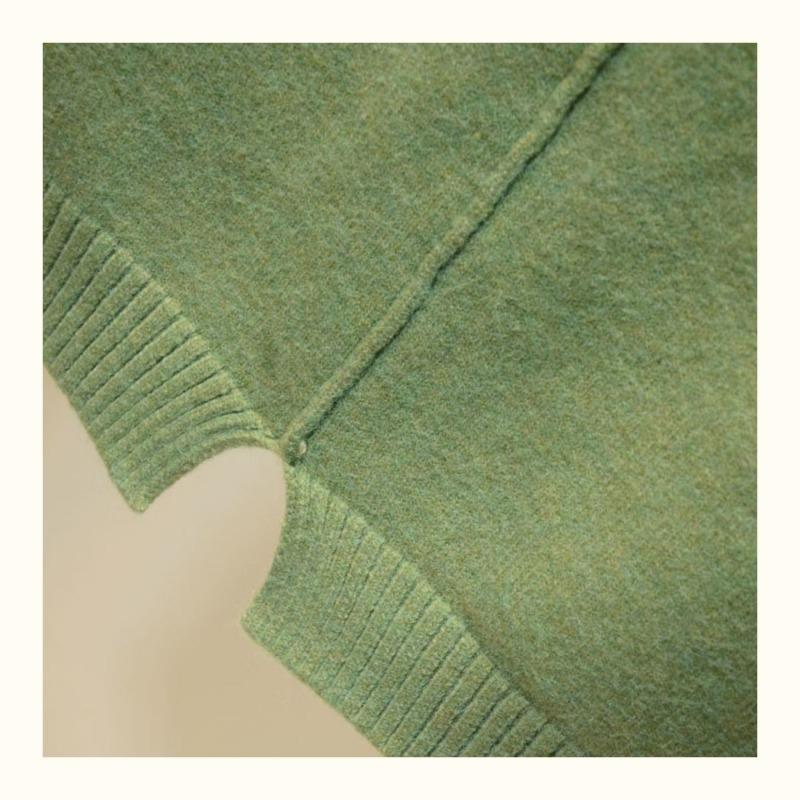 Embroidered Cartoon Elephant Women Knit Vest Retro Style Knitted Pullover Loose Casual Solid Color Thin Sweater Harajuku Style Knit Base Shirt Autumn