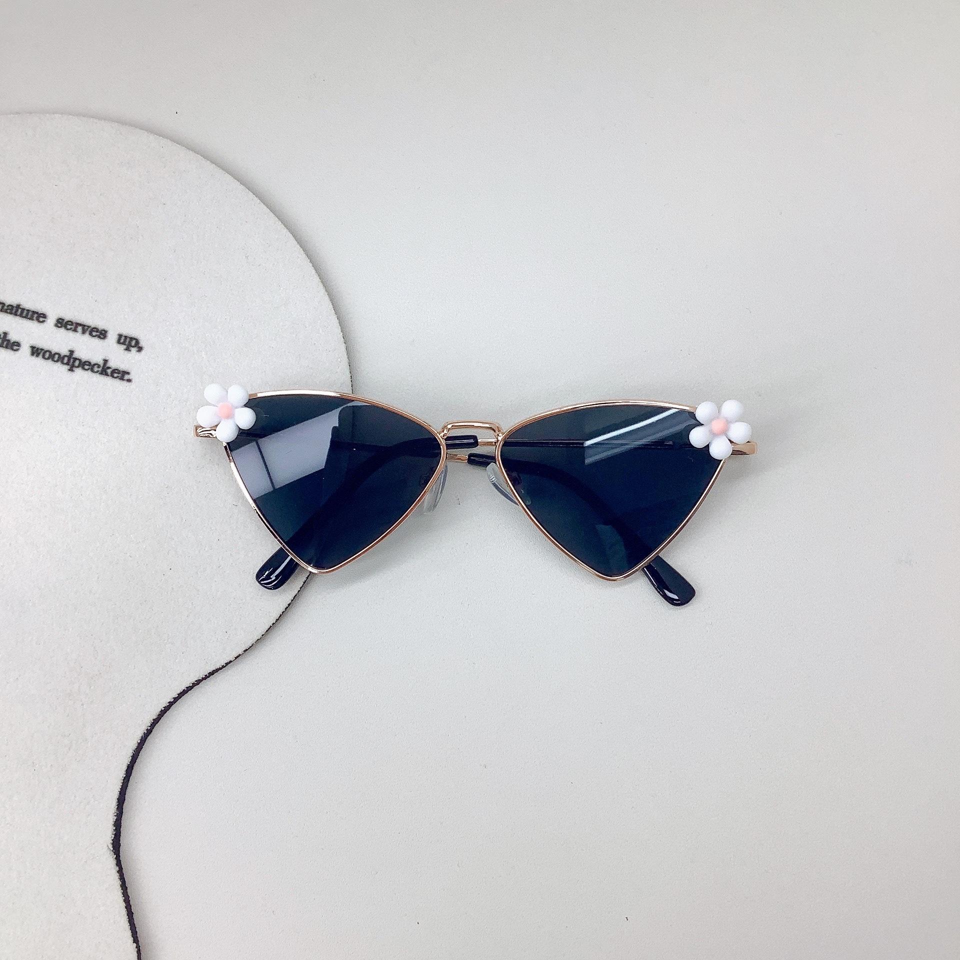 

Детские солнцезащитные очки с металлическим цветком, милые детские солнцезащитные очки, солнцезащитный крем с защитой от ультрафиолета, очки для девочек