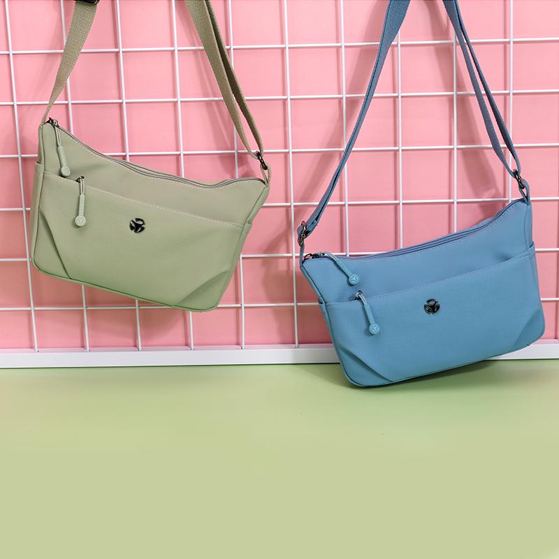 Women's Shoulder Bag Nylon Small Bag Lightweight Crossbody Bag Solid Color Mother Bag