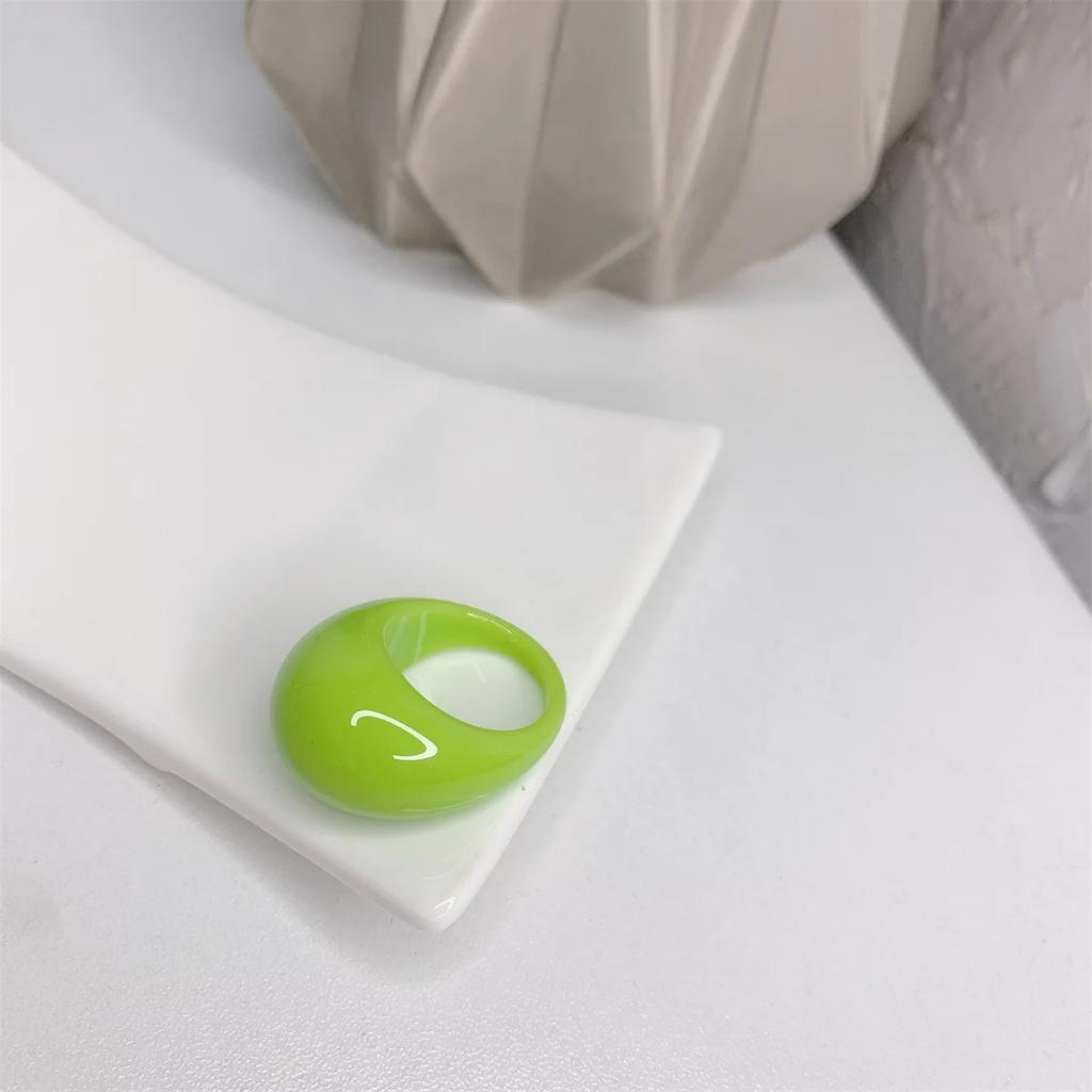 Retro  Cool Colorful Clear Resin Oval Rings Charm Acrylic Water Droplets Shape for Women Girls Travel Summer Popular Jewelry