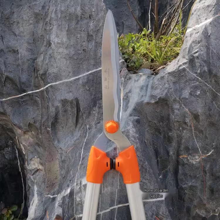 Yamasawa 1.5m Telescopic Hedge and Pruning Shears for Garden and Fruit Trees