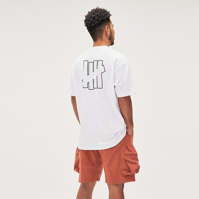 Undefeated T-Shirts Unisex Crew Neck Moderate Straight Fit UE32GSS02M