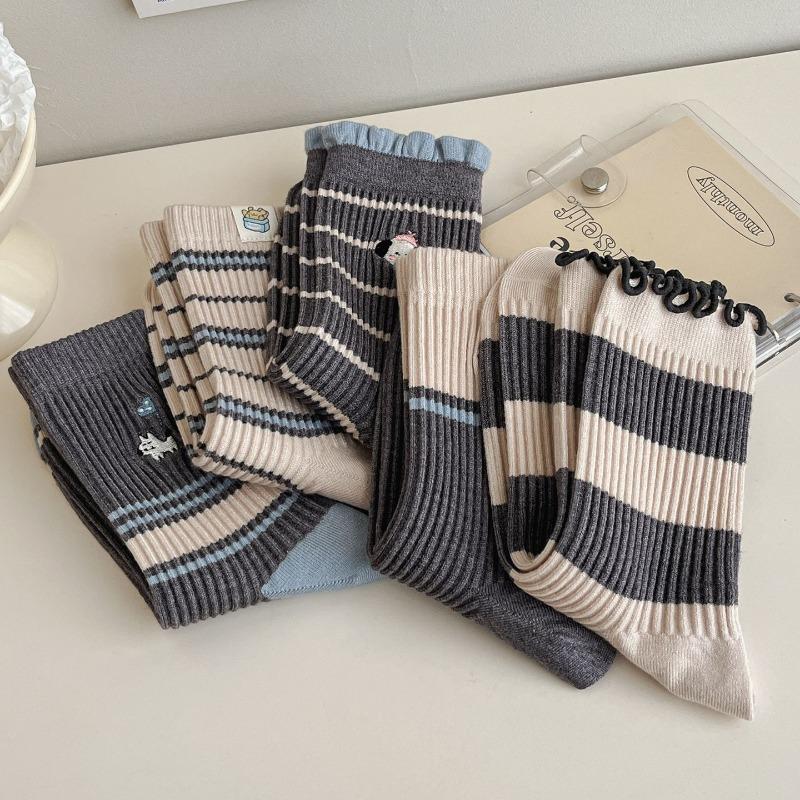 Two Pairs of Grey-colored Imitation Cashmere Striped Socks - Mid-calf Socks with Warm Stitching and Cute Lace Trim.