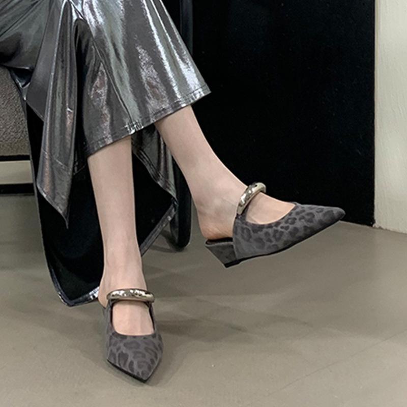 Baotou Drag Half Slippers Women's 2025 New Spring Muller Shoes Sandals Women's Shoes Wedge Heel Shoes High Heel Pointed Single Shoes