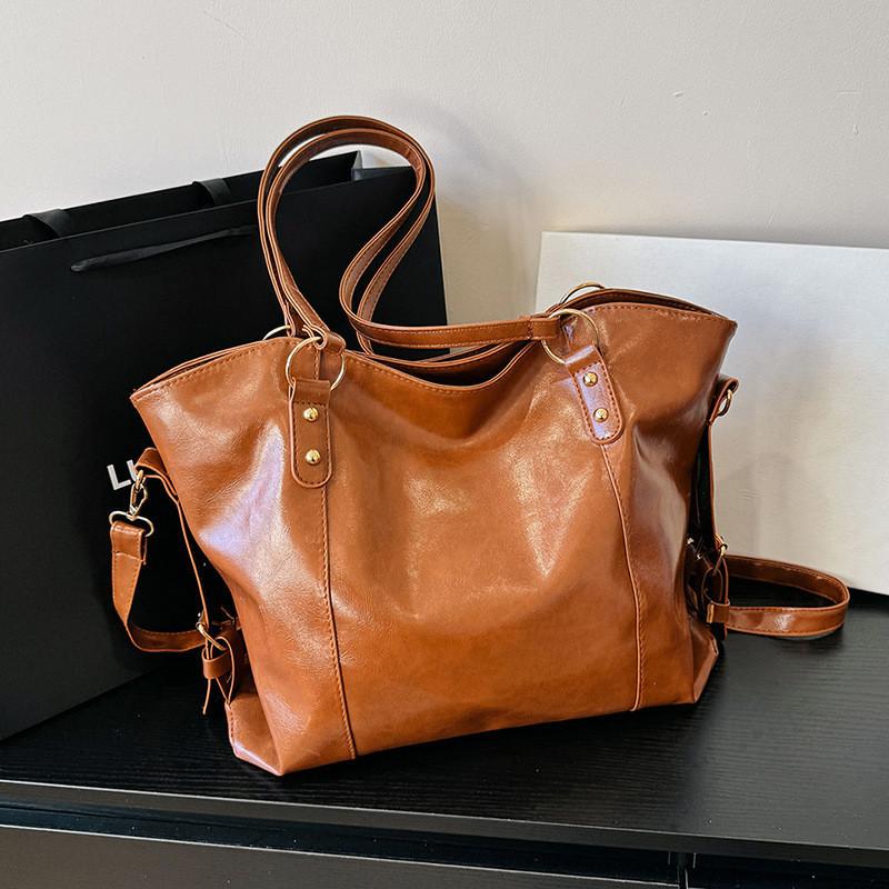 

Korean Style Minimalist Casual Shoulder Bag Trendy Large Soft Pu Leather Tote коричневий