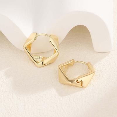 Stil unregelmäßige geometrische Ohrschnalle Ohrringe Damen Französisch Einfachheit hohe Sinn Mode Persönlichkeit Pendler Ohrringe Ohrringe
