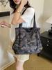 Borsa Tote da Donna Grande in Tela Mimetica - 2026 Borsa a Spalla Versatile per il Pendolarismo