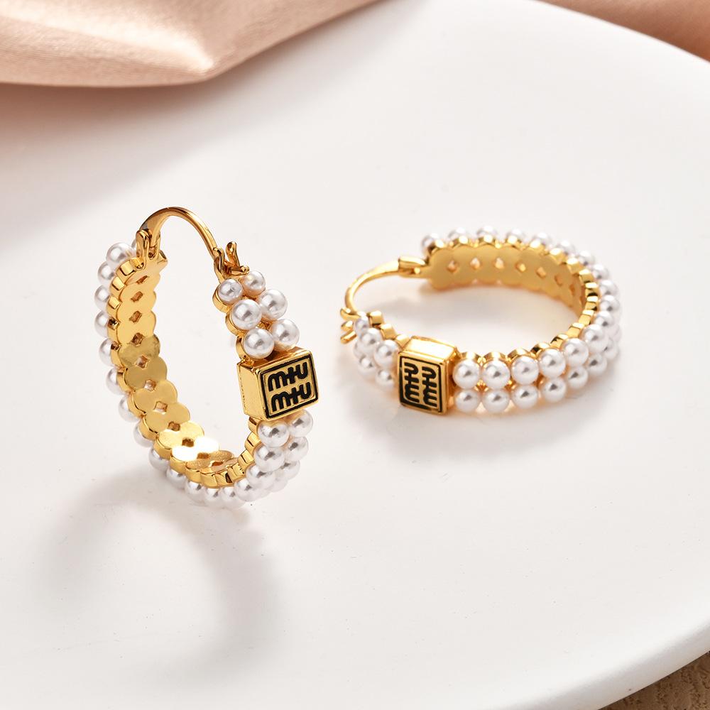 2025 New Retro Pearl Letter Hoop Earrings - Unique Design Dangle Earrings for Women