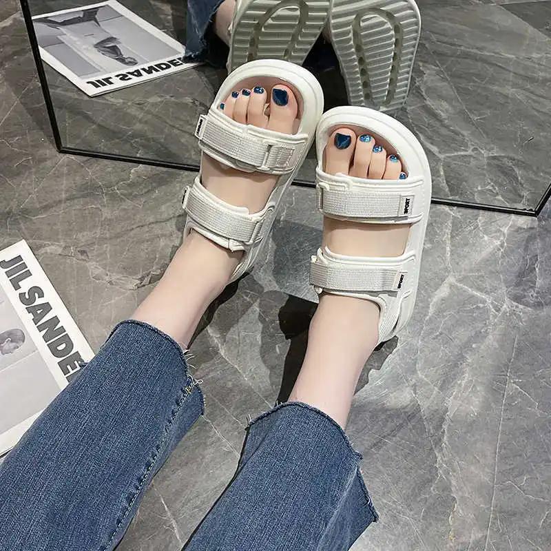 Fashion Slingback Light Woman's Sandals Luxury Designer Luxury Slippers Shoes Best Sold Sneakers Sport Special Use Losfers